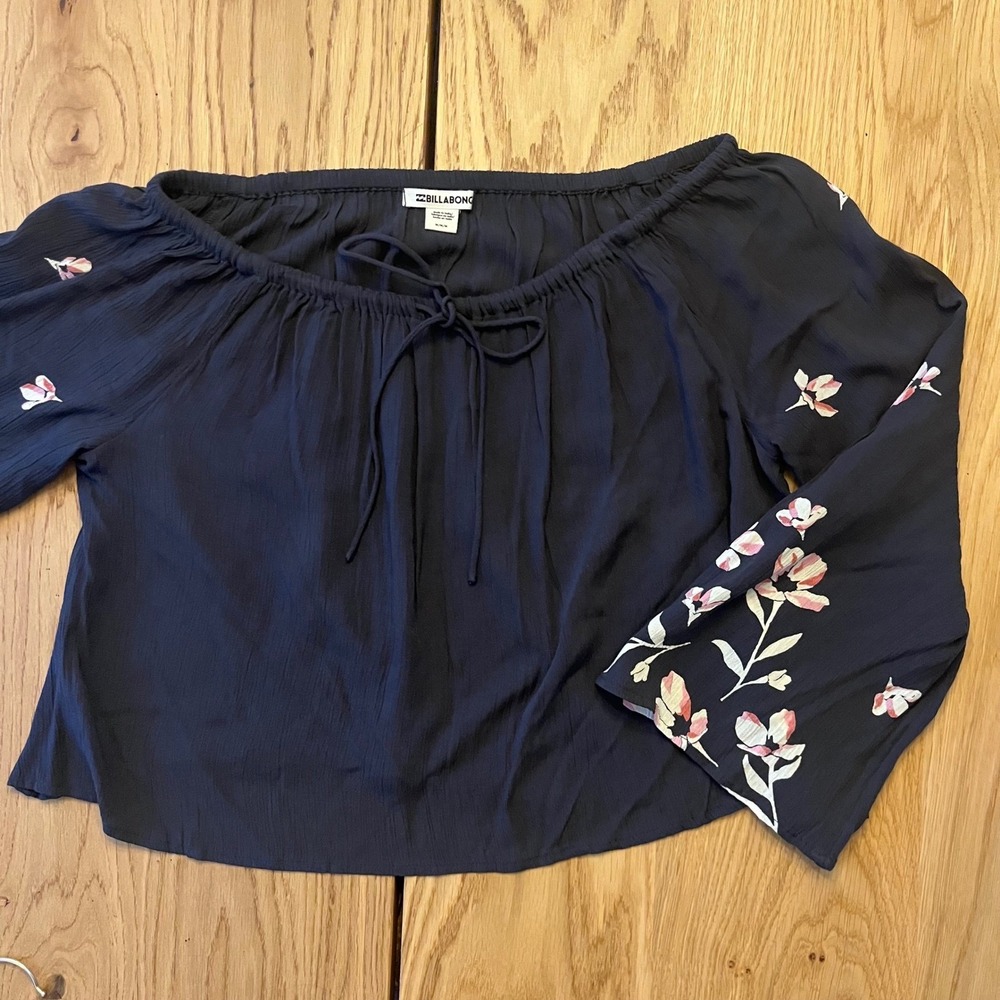 Billabong Womens Navy Blue Floral Off The Shoulder Bell Sleeve Boho Top Size M - Picture 6 of 11